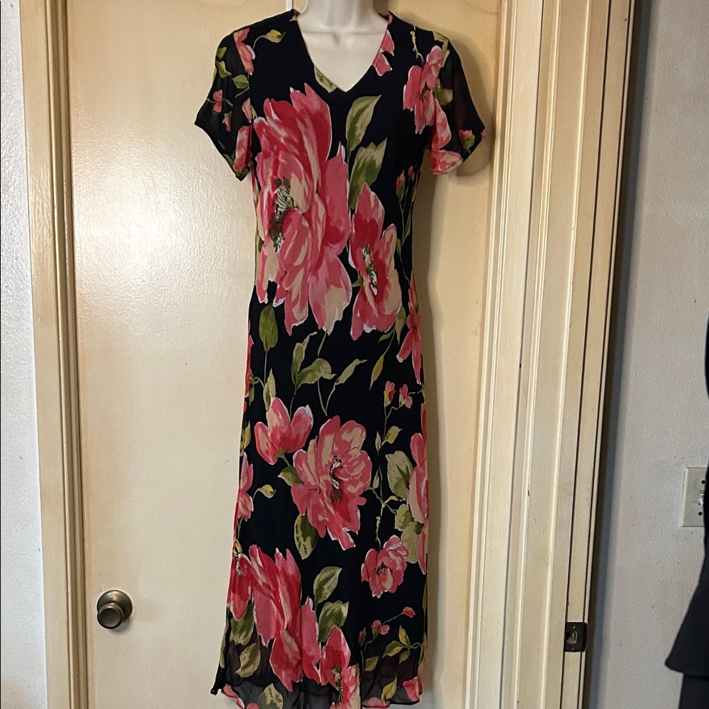 American Angel 100% Rayon Floral Black and Pink Women's Dress size S